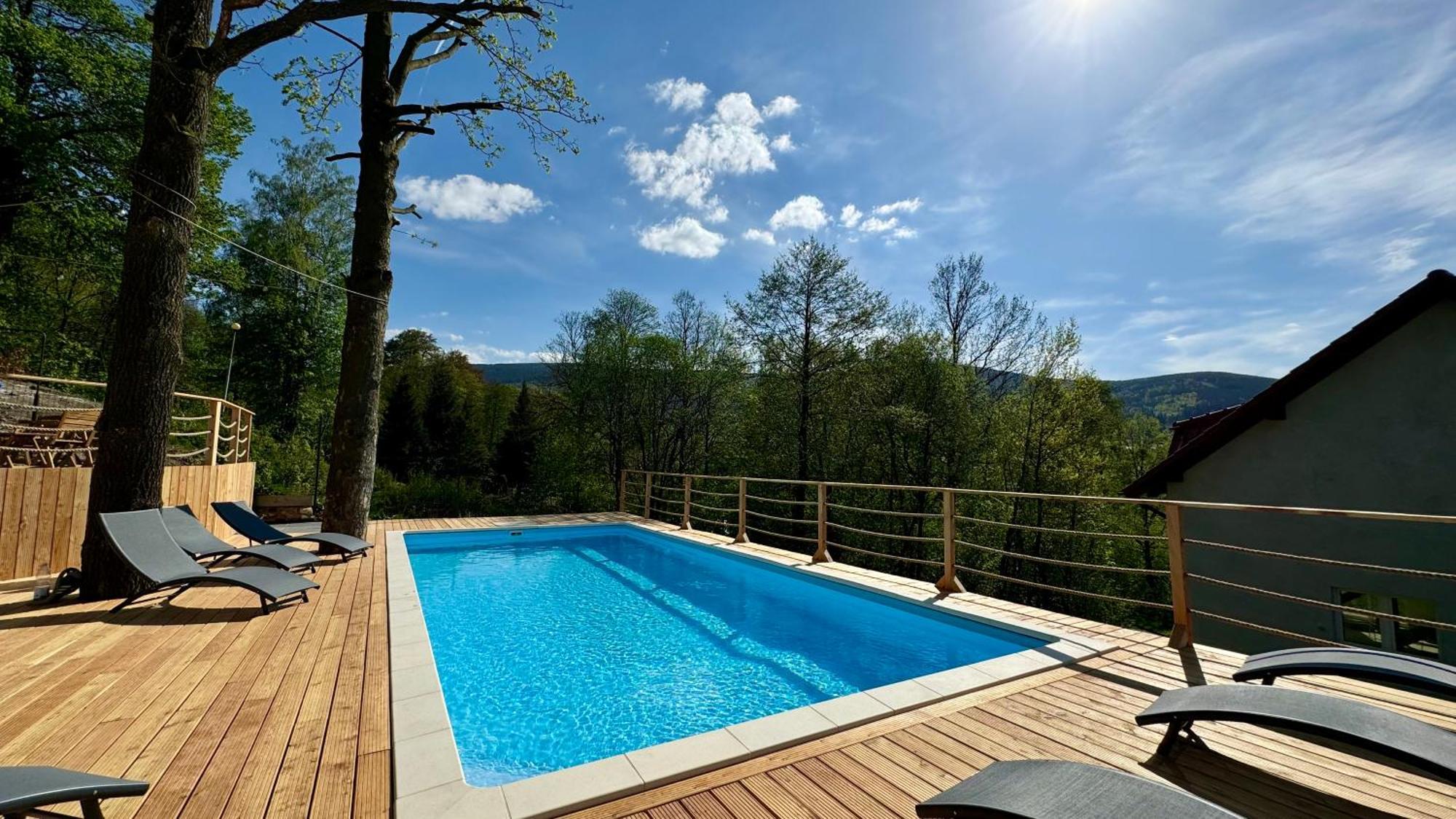 Apartamenty Larice - Podgrzewany Basen, Balia I Sauna ชเวียราโดว์-สโดรยจ์ ภายนอก รูปภาพ